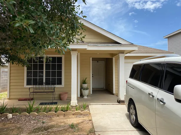 1738 Aransas Pass Dr, Laredo, TX 78045