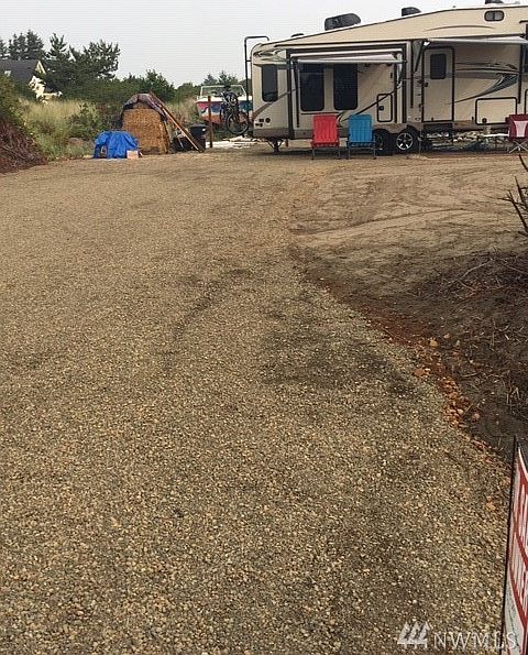 2nd image of 900 S Sand Dune Ave SW