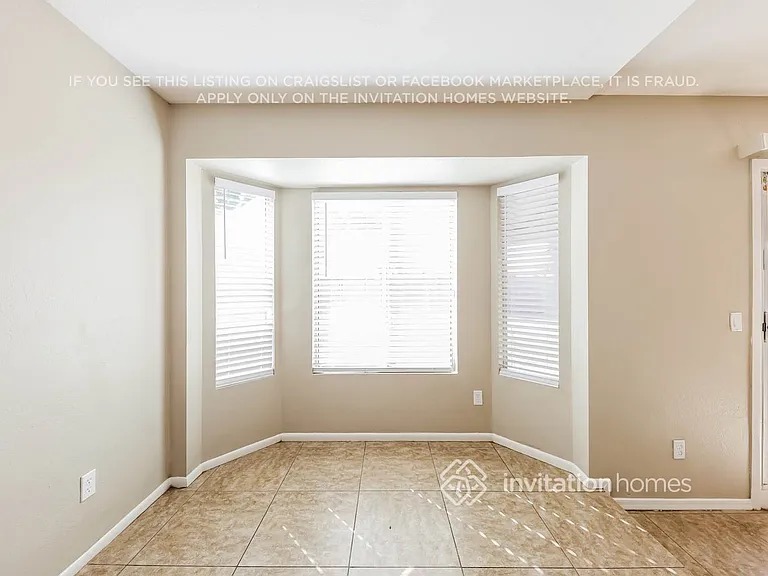 17402 N 34th Ln — Photo 8