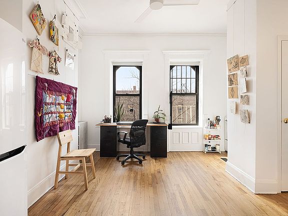 3rd image of 675 Vanderbilt Ave APT 3D