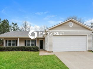 205 Fairclift Dr, Covington, GA 30016