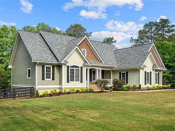 2nd image of 40 Ranchette Rd