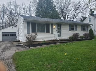 85 Elmore Dr, Rochester, NY 14606