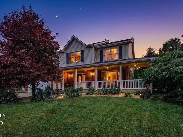 121 Prevalent Dr, Oxford, OH 45056