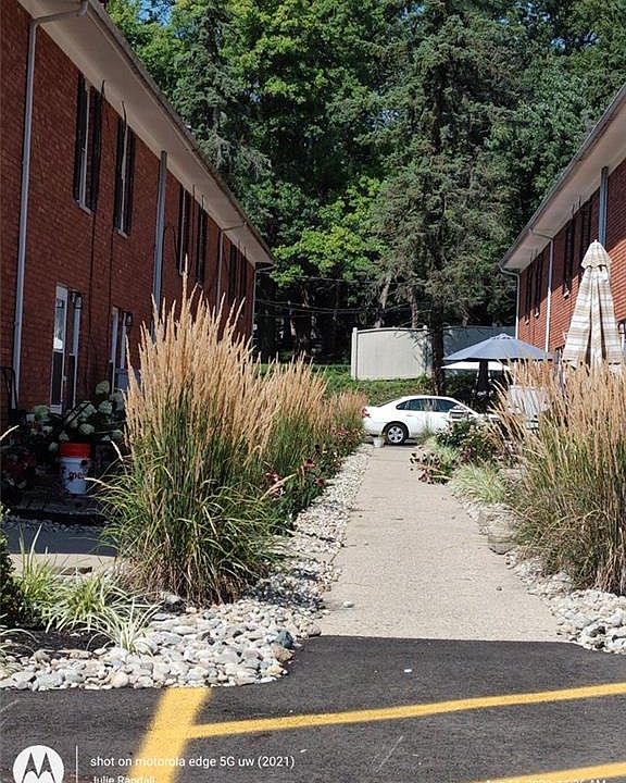 2nd image of 4627 Far Hills Ave #2B