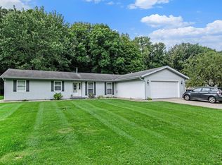 1338 Gable Dr, Warsaw, IN 46580