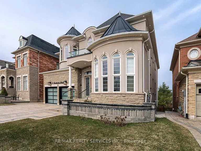 9 Interlacken Dr — Photo 3