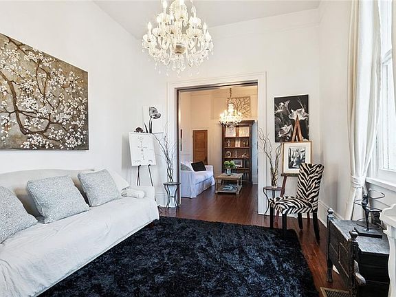5th image of 5301 Magazine St #5301