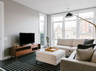 3226 N Clark St #4D, Chicago, IL 60657
