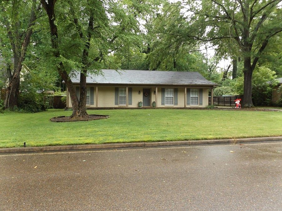 1st image of 7145 Claiborne Dr