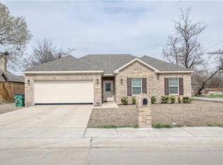 711 E Standifer St, McKinney, TX 75069
