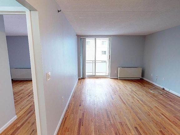 5th image of 102-02 Queens Blvd #4D