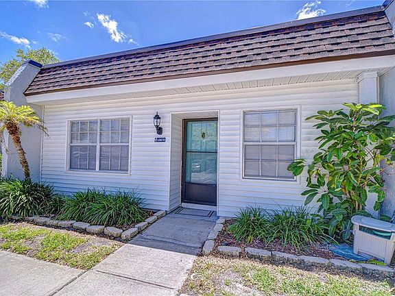3rd image of 13870 Oakwood Ln