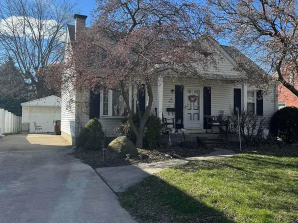 211 Lavender St, Monroe, MI 48162
