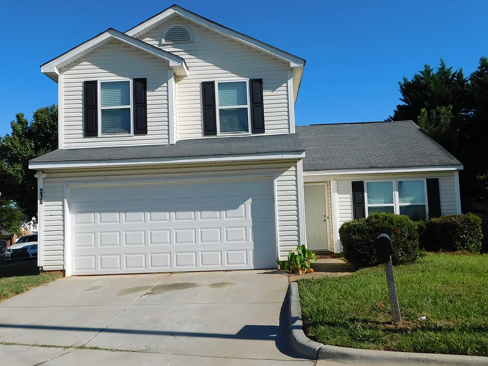 218 Tom Hunter Rd