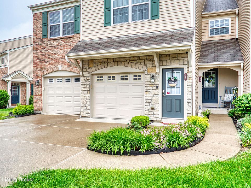 1st image of 629 Radnor Ln