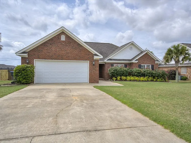 4516 Logans Way — Photo 1