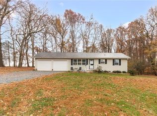 5030 Branson Davis Rd, Sophia, NC 27350