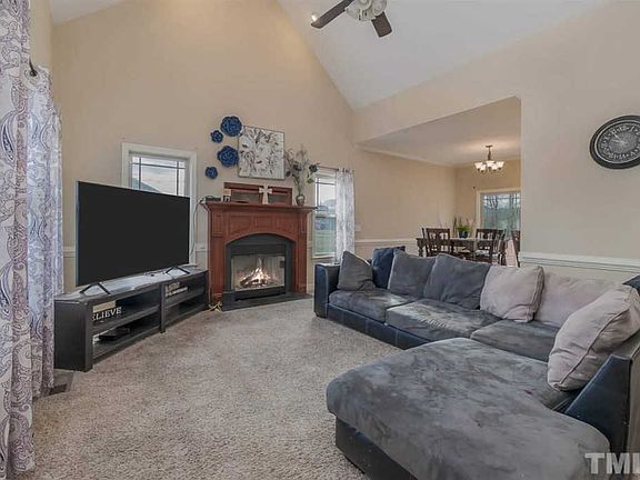 5th image of 105 Carolina Forest Dr