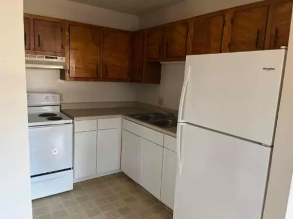 586 4th St #D-2, Qulin, MO 63961