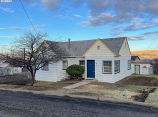 1901 SW Goodwin Ave, Pendleton, OR 97801