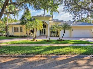 3336 Hollywood Oaks Dr, Fort Lauderdale, FL 33312