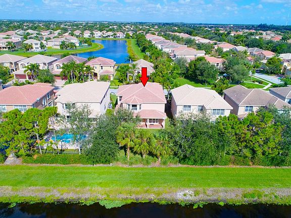 3rd image of 8501 Breezy Hill Dr