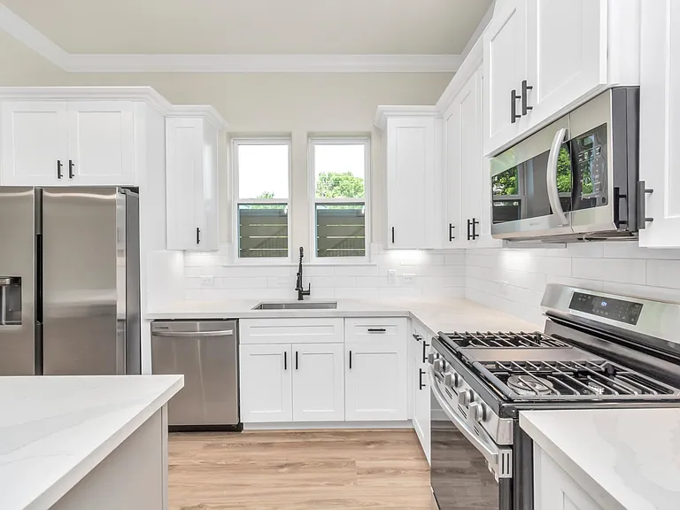 3105 McIlhenny St — Photo 12