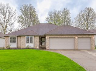 38370 Brighton Path, Willoughby, OH 44094