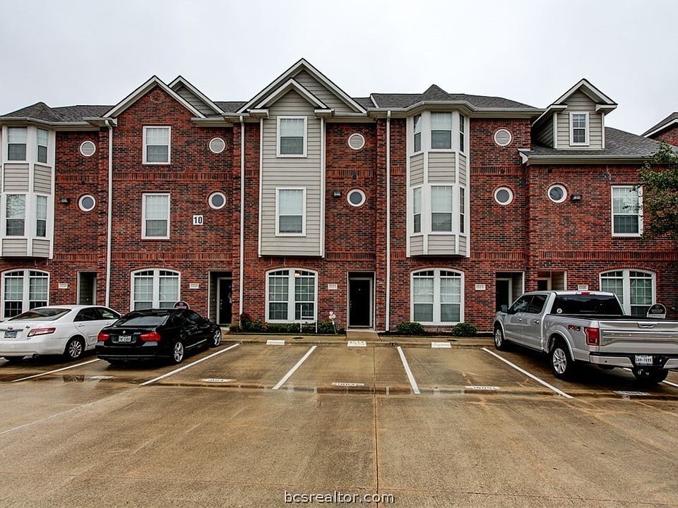1st image of 305 Holleman Dr E APT 1004