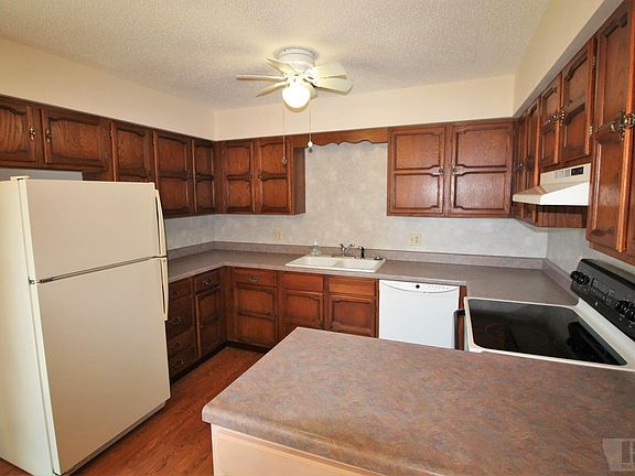 5th image of 123 E Garfield St APT 10