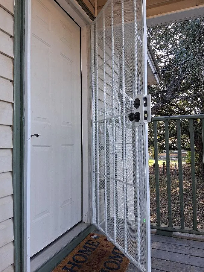 813 Raab Ave — Photo 4