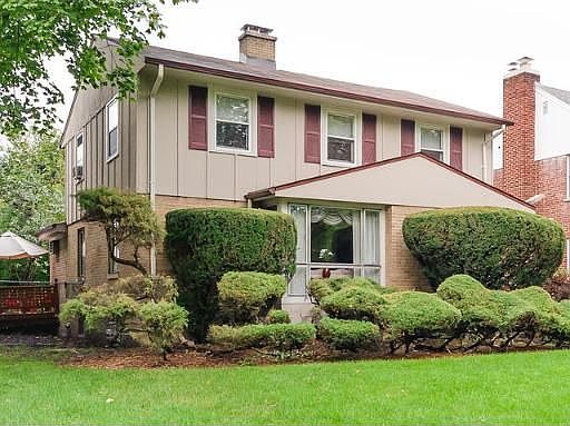 1st image of 1009 Fair Oaks Ave