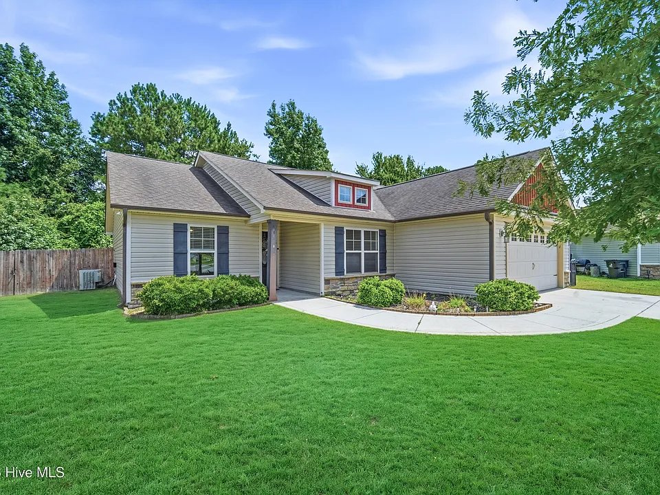 205 Mariposa Ct