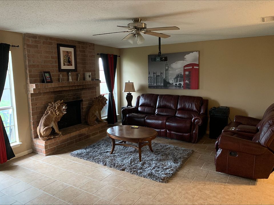 1st image of 9519 Quetzal St