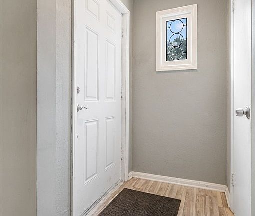 5th image of 27511 Forestview Ave