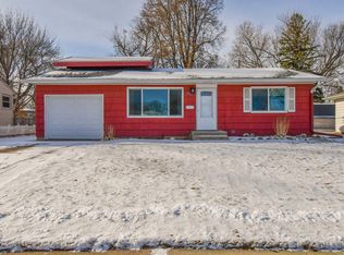 1313 S Riverdale Rd, Sioux Falls, SD 57105