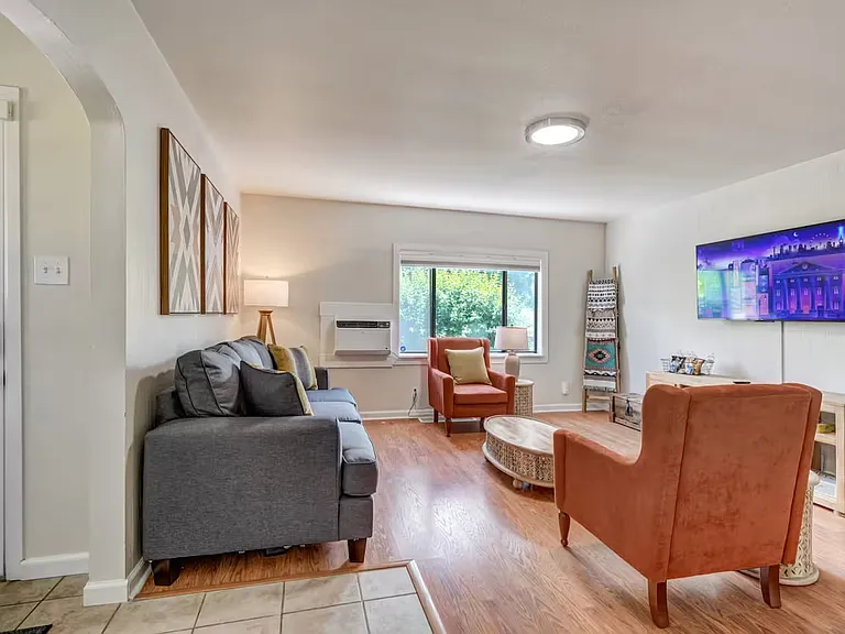 217 W Taylor St #A — Photo 32