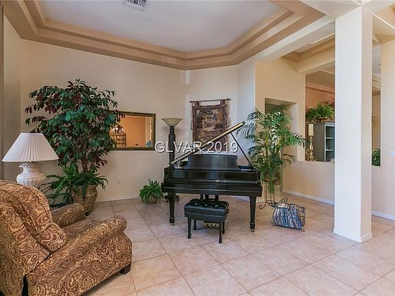 4th image of 10905 Grand Cypress Ave