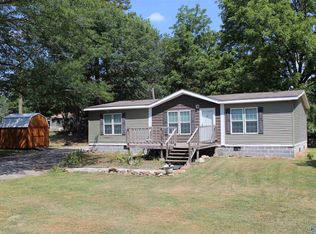 2825 Vaughn Bridge Rd, Hartselle, AL 35640