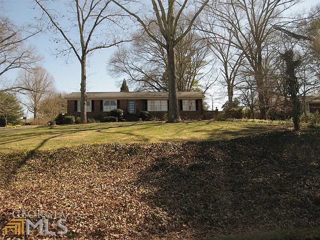 1st image of 227 Lakeside Dr
