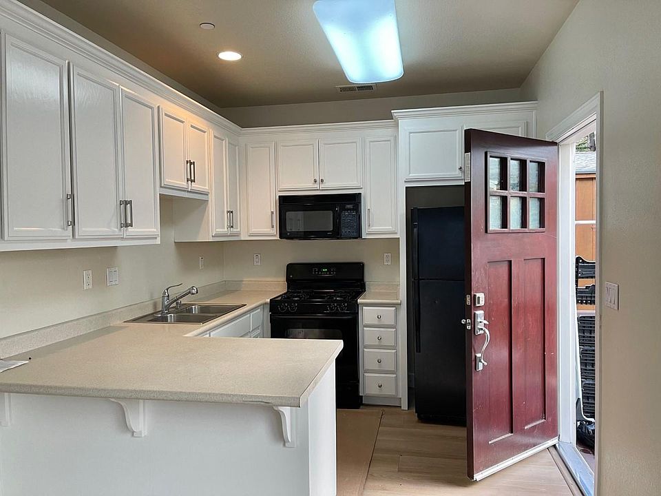 1st image of 473 San Lorenzo Ct