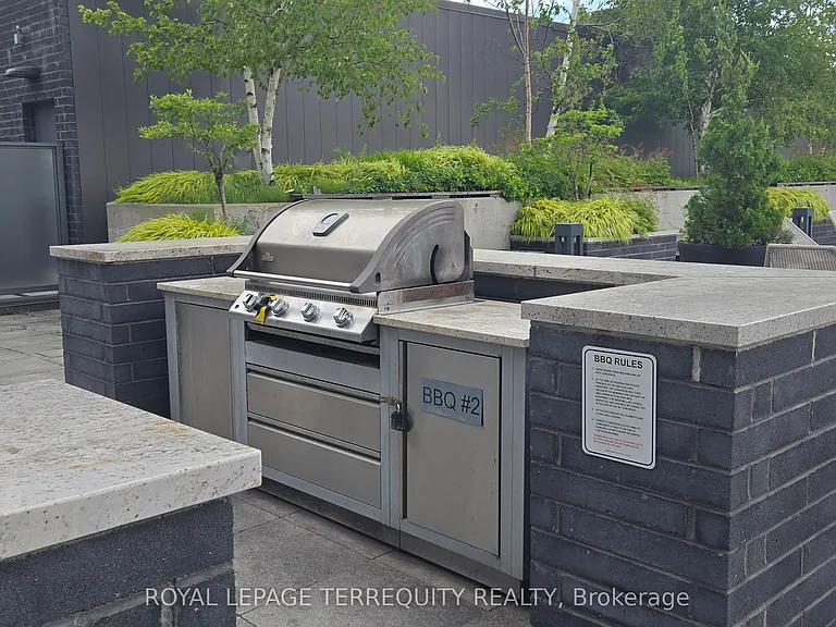 20 Gladstone Ave #502 — Photo 39