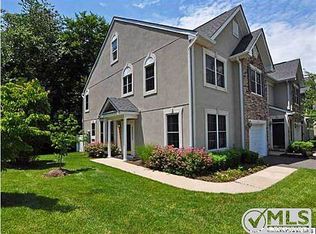 50 Amber Dr, Old Bridge, NJ 08857