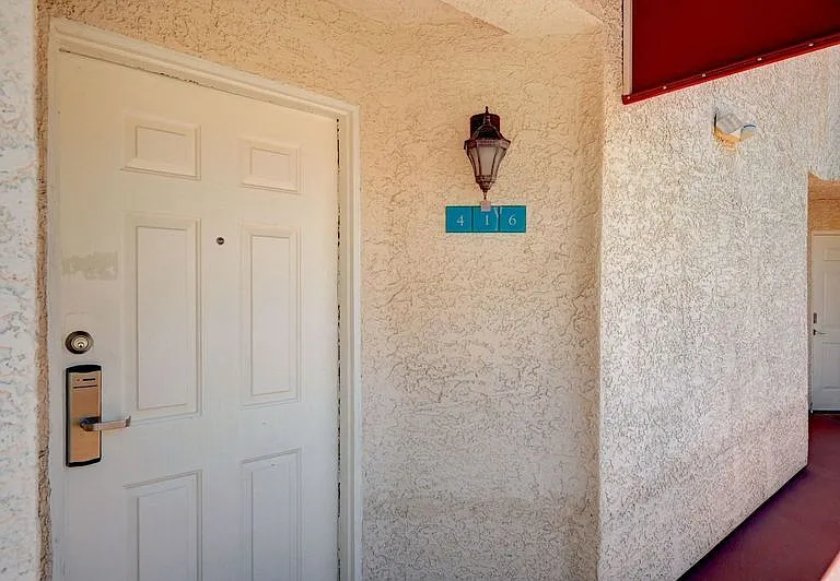 260 E Flamingo Rd #416-1 — Photo 4