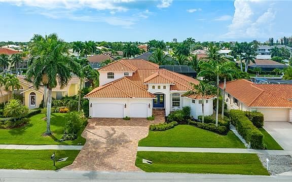 2nd image of 1119 Breakwater Ct