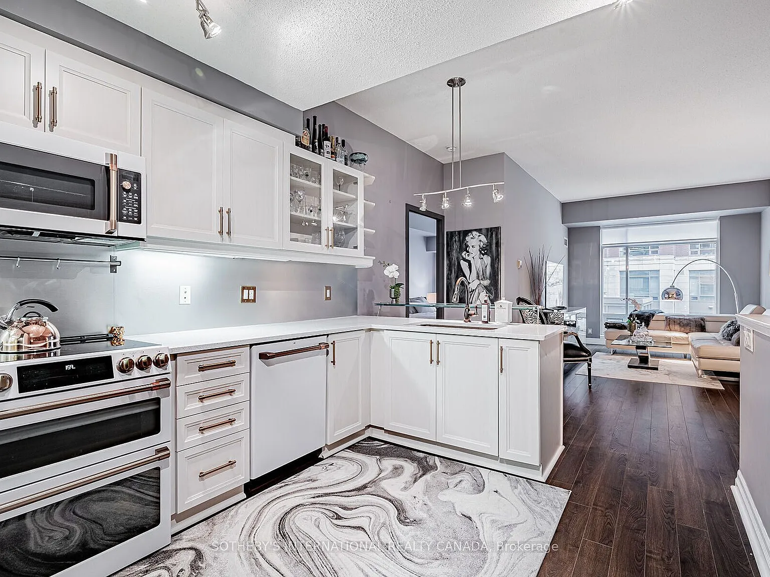 1 bed, $3,600 — Photo 1