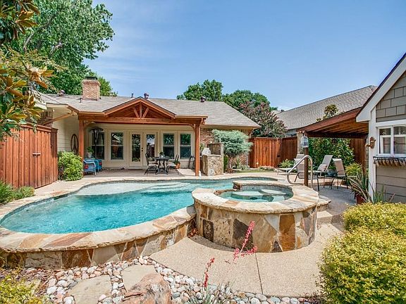 5th image of 1317 Comanche Dr