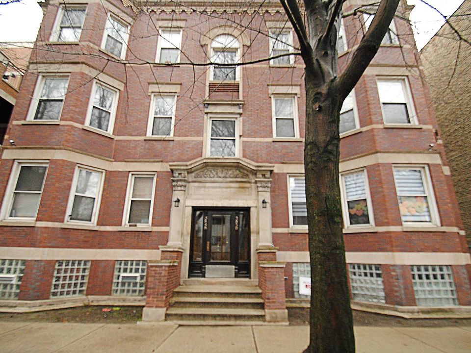 1st image of 3850 N Damen Ave #2