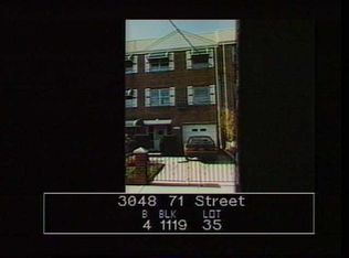 30-48 71st St, Flushing, NY 11370